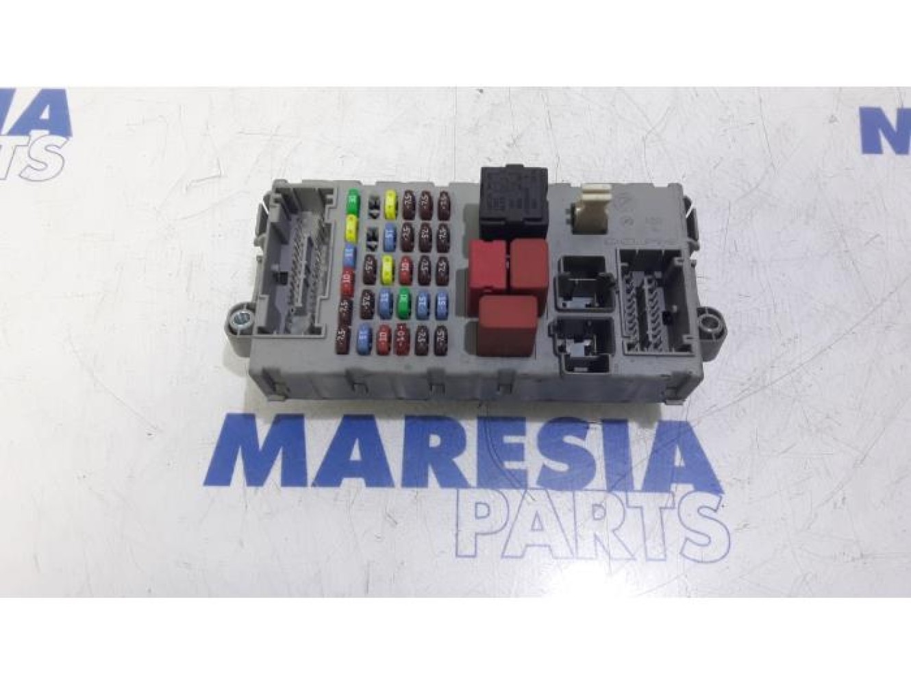 Peugeot - Boxer - Fuse box