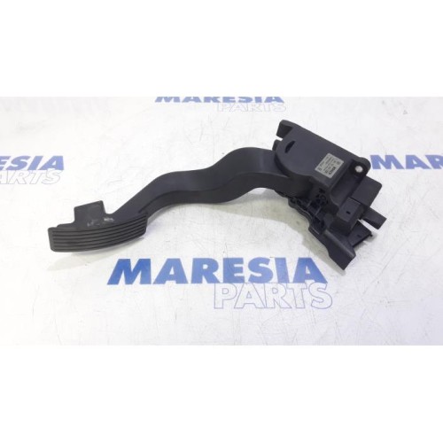 Peugeot - Boxer - Throttle pedal position sensor