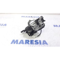 Citroen - C3 - Front door lock mechanism 4-door, right