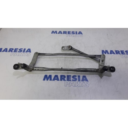 Fiat - Panda - Wiper mechanism