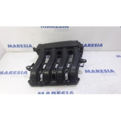 Renault - Megane Scenic - Intake manifold