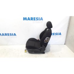 Peugeot - 207 - Sitz links