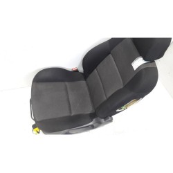 Peugeot - 207 - Sitz links