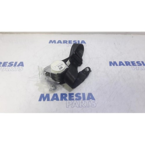 Fiat - 500 - Sicherheitsgurt links hinten