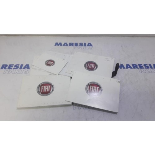 Fiat - 500 - Instruction Booklet
