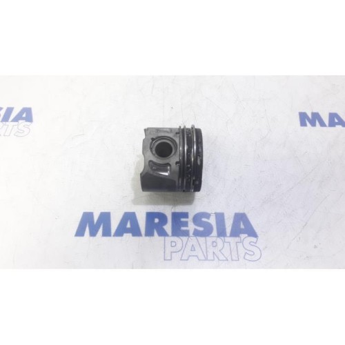 Peugeot - 508 - Piston
