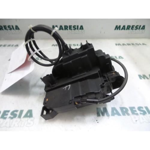 Renault - Clio - Door lock mechanism 2-door, left
