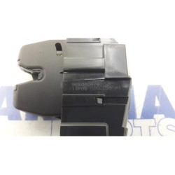 Citroen - C5 - Tailgate lock mechanism