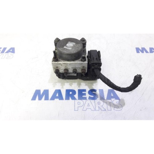 Fiat - 500 - ABS Pumpe