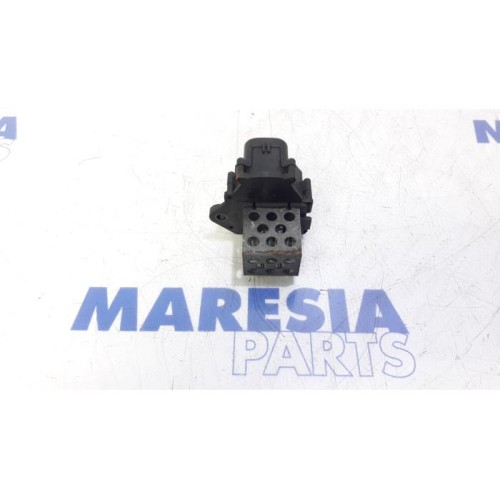 Peugeot - 308 - Cooling fan resistor