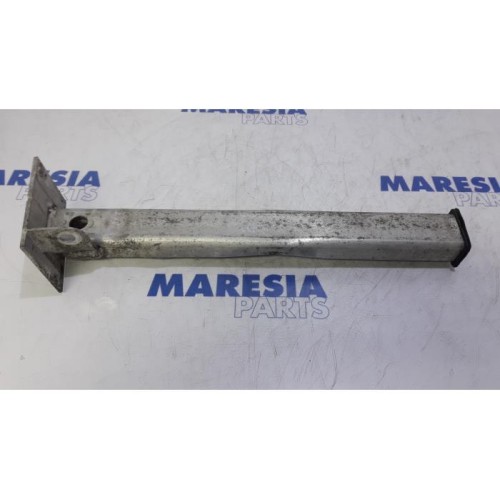 Peugeot - 308 - Subframe