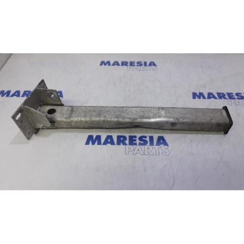 Peugeot - 308 - Subframe
