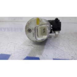 Peugeot - 308 - Scheibensprüherpumpe vorne