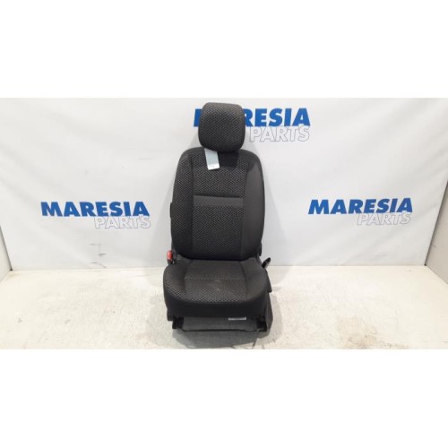 Renault - Scenic - Sitz links