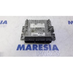 Renault - Scenic - Engine management computer