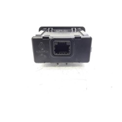 Renault - Scenic - AUX/USB aansluiting
