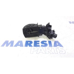 Renault - Scenic - Commande radio volant