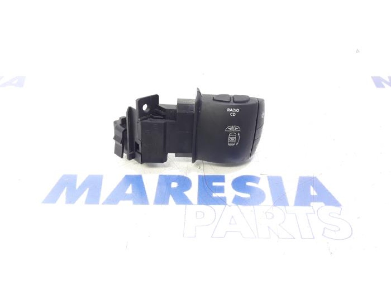 Renault - Scenic - Commande radio volant