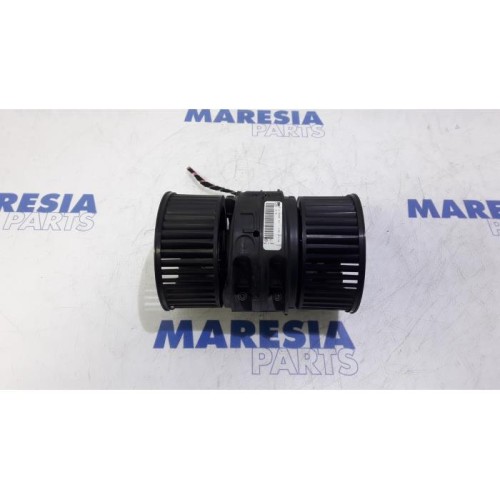 Renault - Scenic - Heating and ventilation fan motor