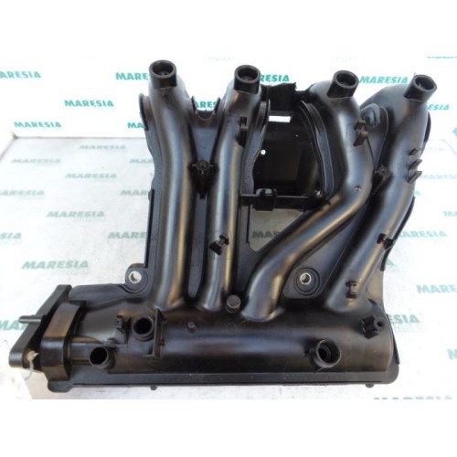 Renault - Twingo - Intake manifold