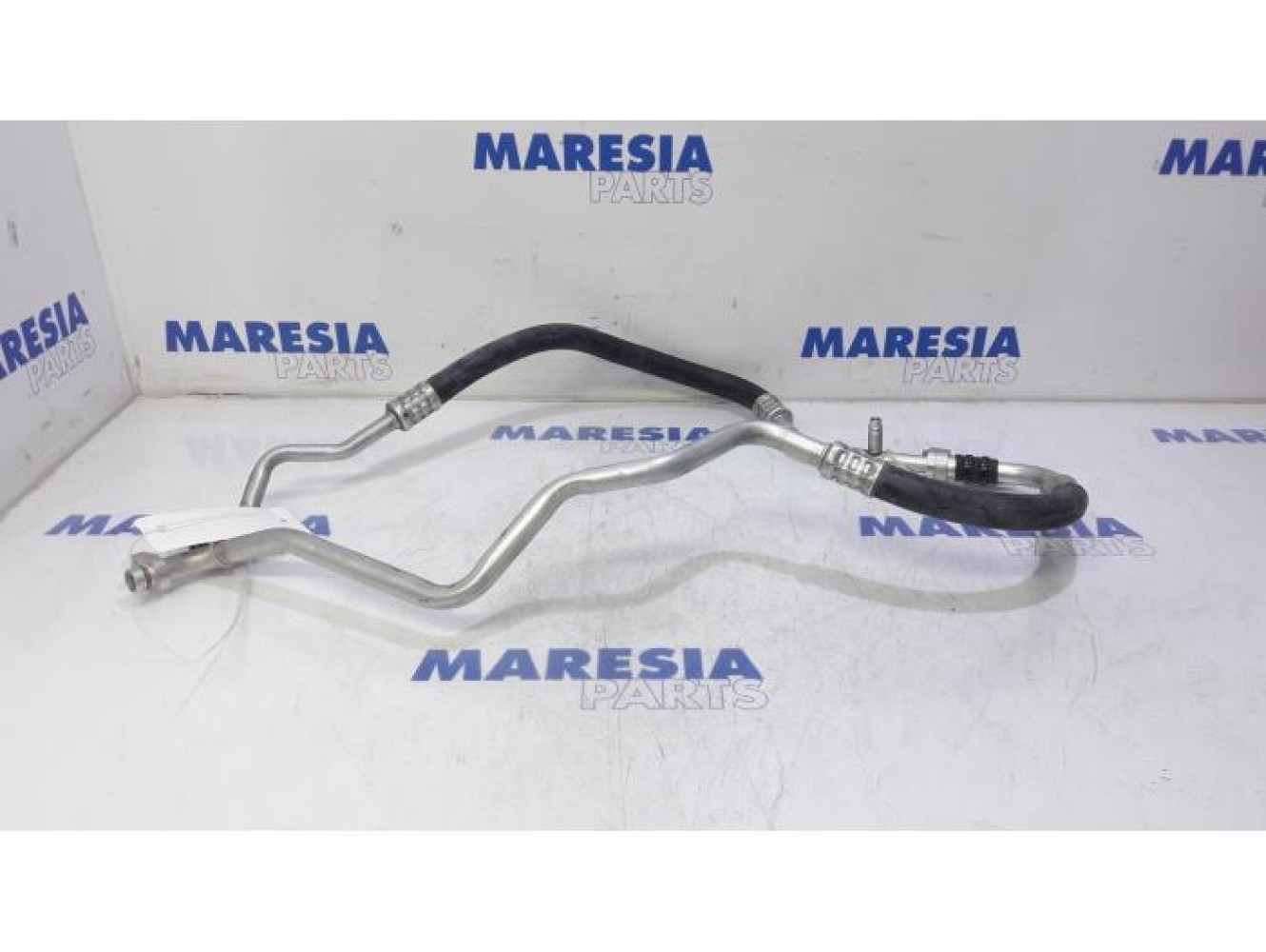 Renault - Megane - Air conditioning line
