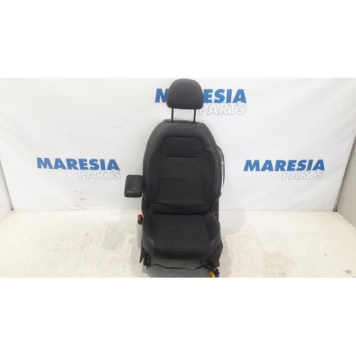 Citroen - C3 Picasso - Seat, left