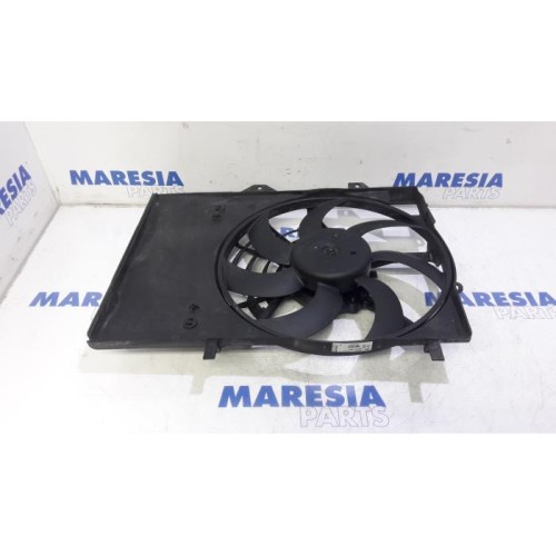 Citroen - C3 Picasso - Fan motor