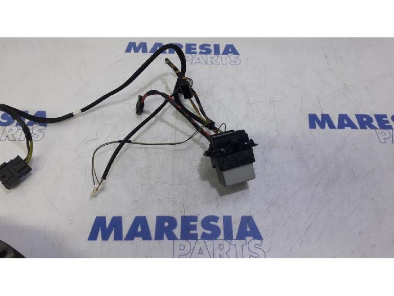 Citroen - DS4 - Heater resistor