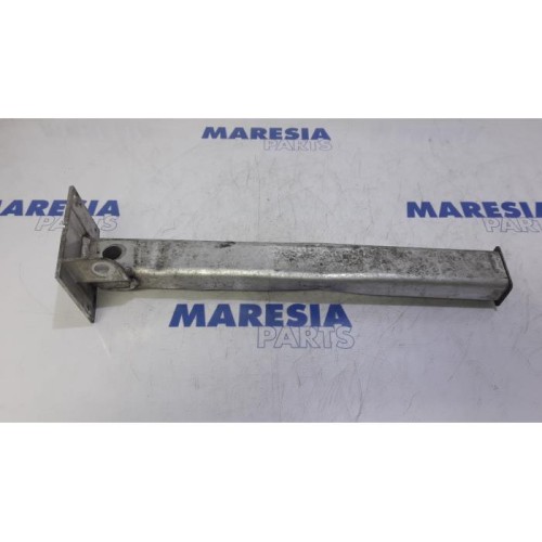 Citroen - DS4 - Subframe