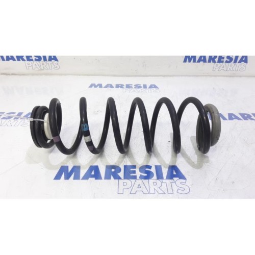 Citroen - DS4 - Rear coil spring