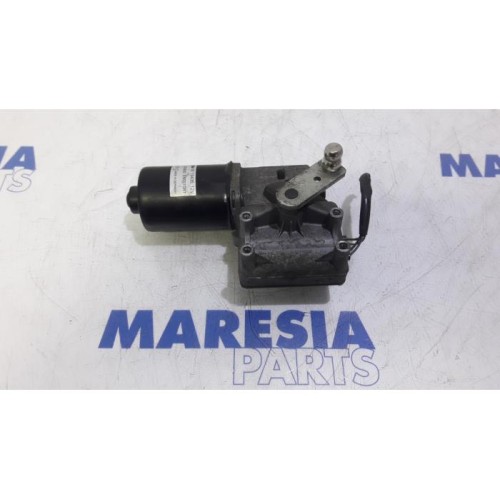Citroen - DS4 - Front wiper motor