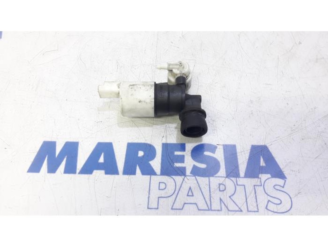 Citroen - DS4 - Windscreen washer pump