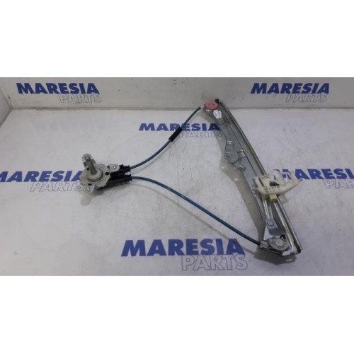 Fiat - Bravo - Rear door window mechanism 4-door, right