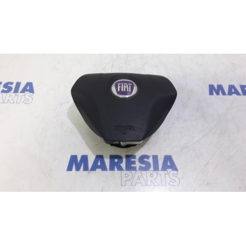 Fiat - Bravo - Left airbag (steering wheel)