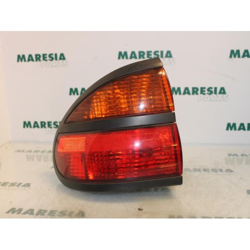 Renault - Laguna - Taillight, left