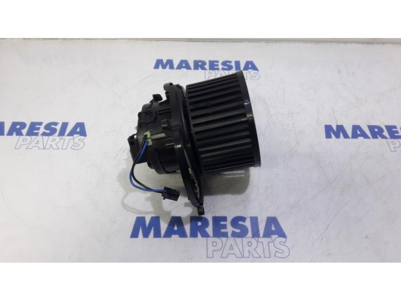 Renault - Megane - Heating and ventilation fan motor