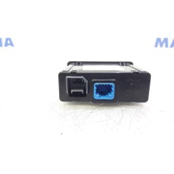 Renault - Megane - AUX/USB aansluiting