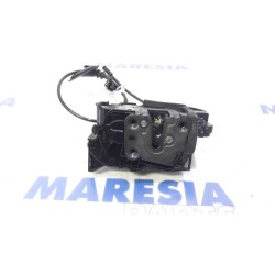 Renault - Megane - Front door lock mechanism 4-door, right