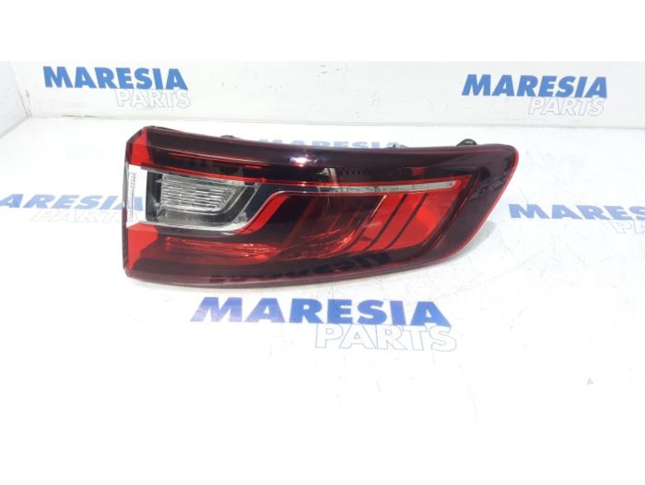 Renault - Megane - Taillight, right
