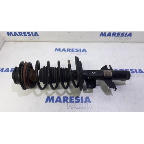 Alfa Romeo - Giulietta - Front shock absorber rod, right
