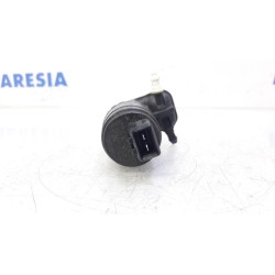Alfa Romeo - Giulietta - Windscreen washer pump