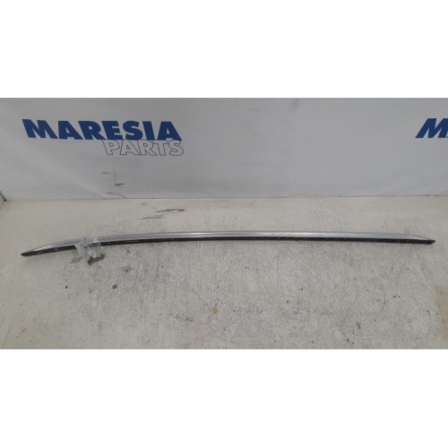 Renault - Megane - Dakrail links