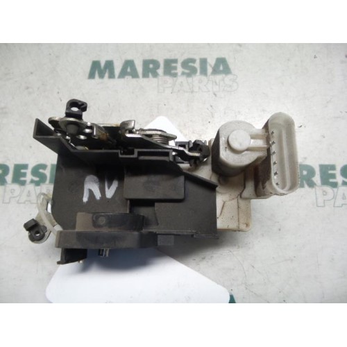 Fiat - Punto - Door lock mechanism 2-door, right