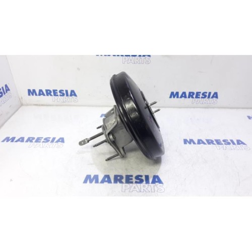 Renault - Megane - Brake servo
