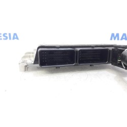 Renault - Megane - Engine management computer