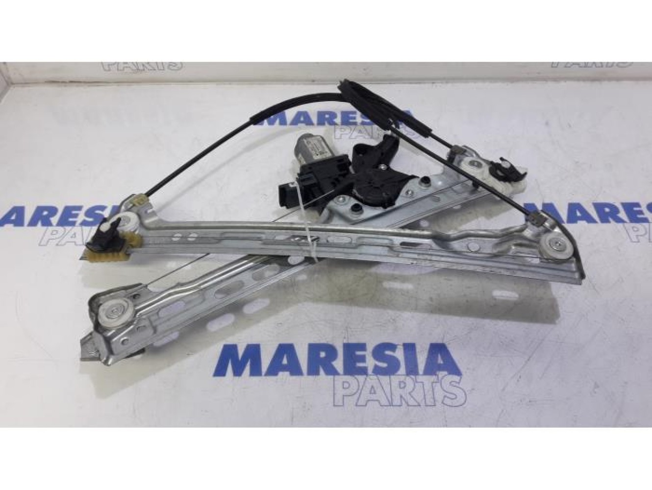 Renault - Megane - Window mechanism 4-door, front right
