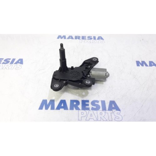 Renault - Megane - Scheibenwischermotor hinten