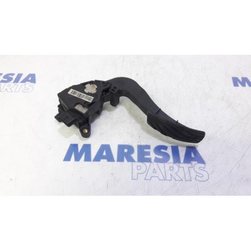 Renault - Megane - Gaspedaalpositie Sensor