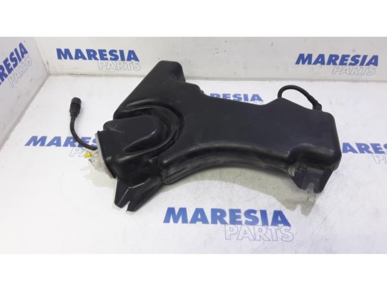 Citroen - C5 - Particulate filter tank