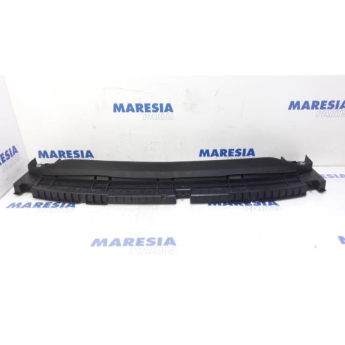 Peugeot - 107 - Front bumper frame